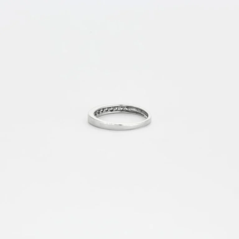 White gold diamond wedding ring - Image 5