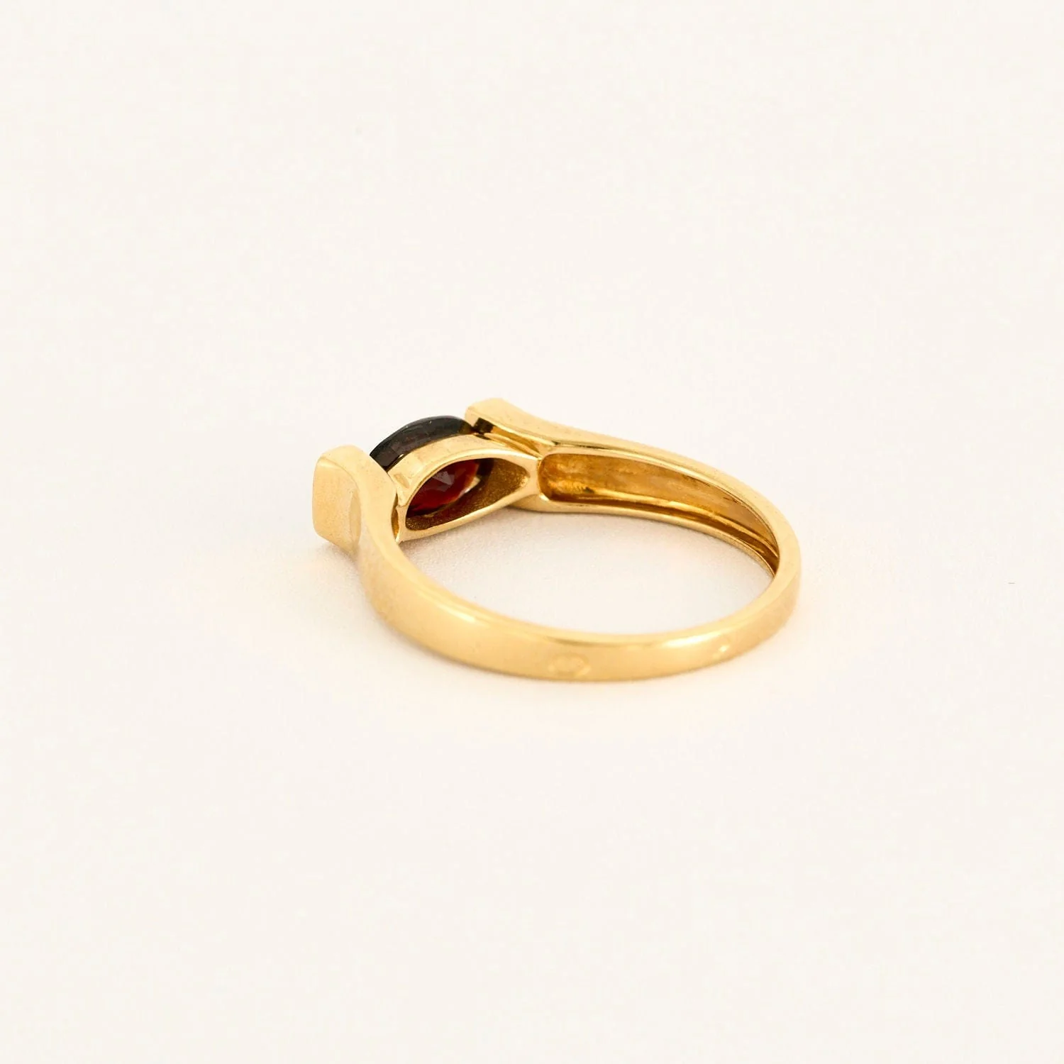 Yellow Gold Garnet Diamond Ring - Image 3