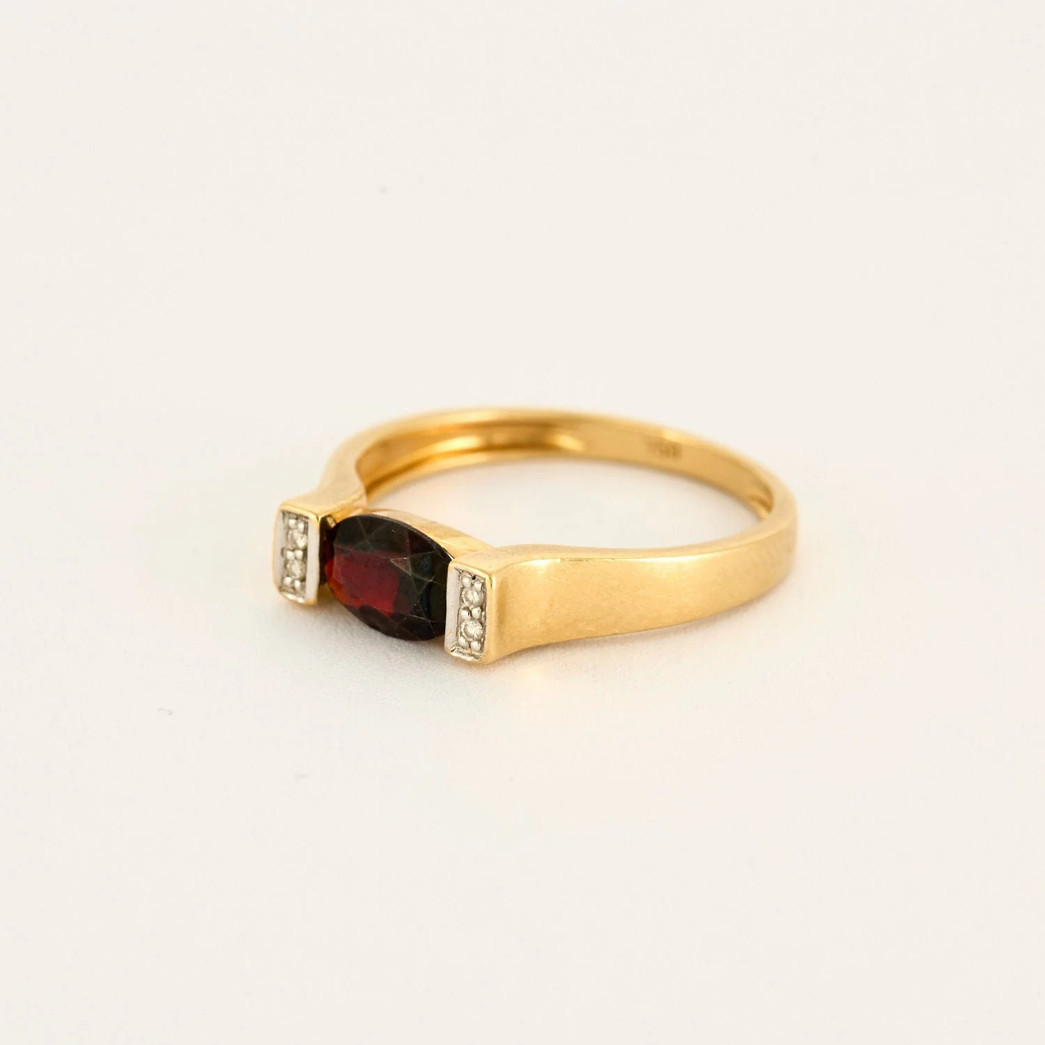 Yellow Gold Garnet Diamond Ring - Image 5