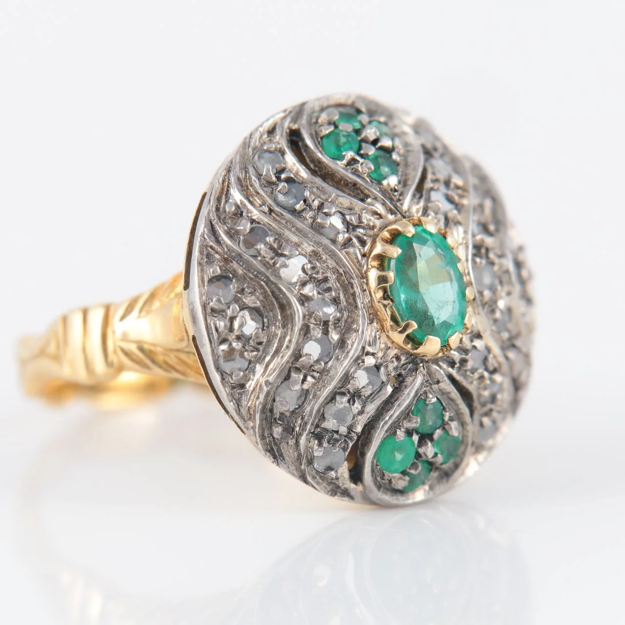 Emerald and diamond ring - Image 8