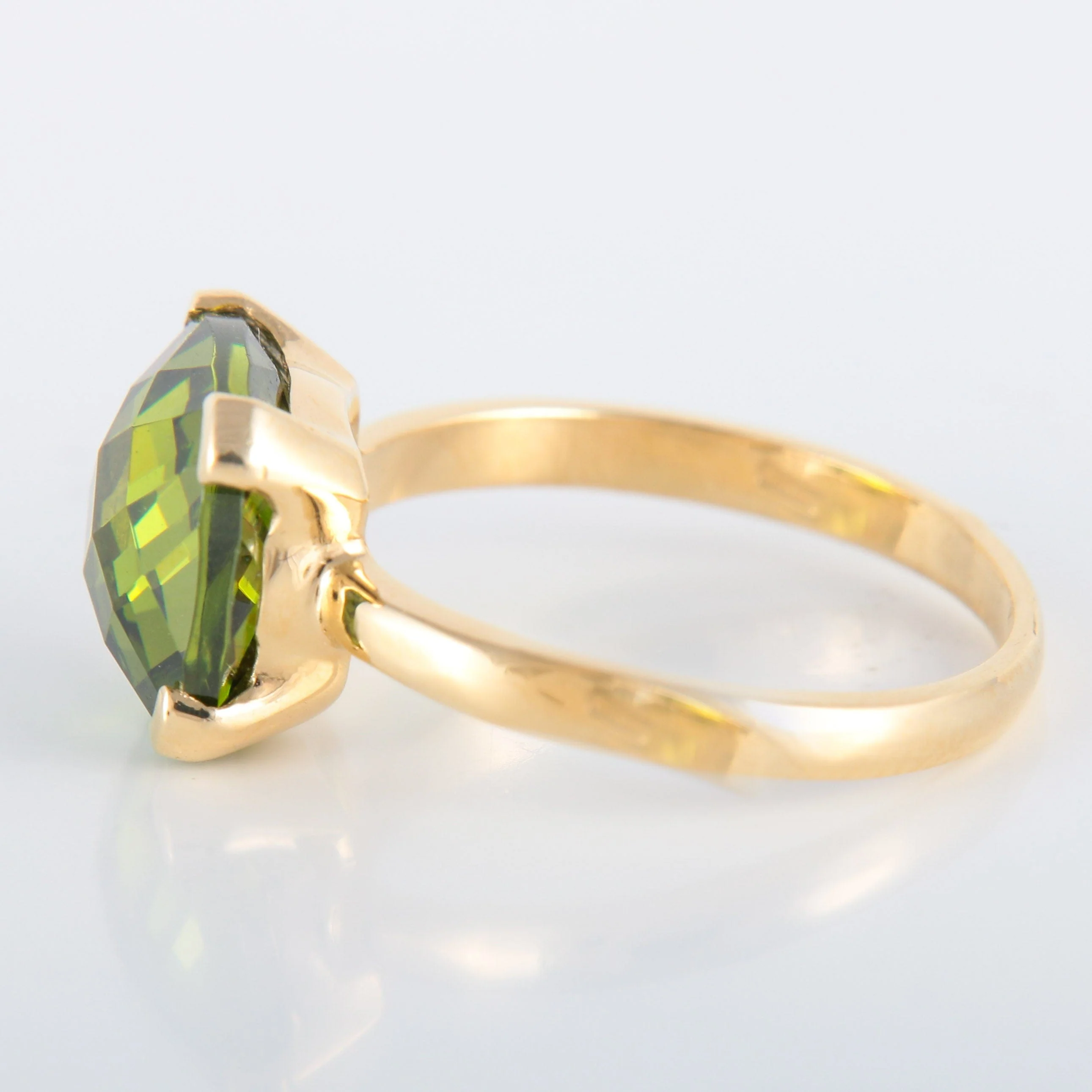 Peridot Solitaire Ring - Image 3