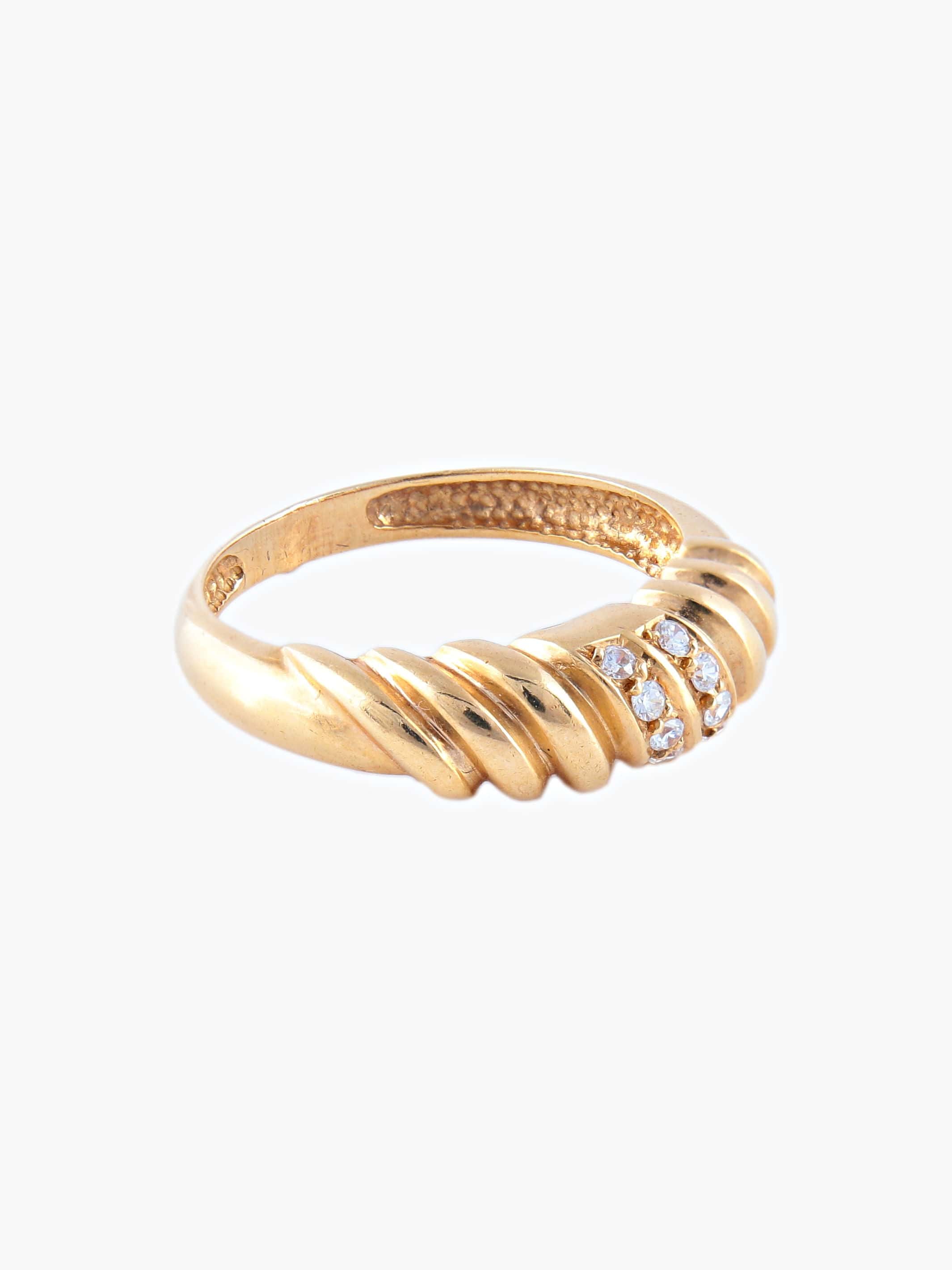 Godron Yellow Gold Ring - Image 3