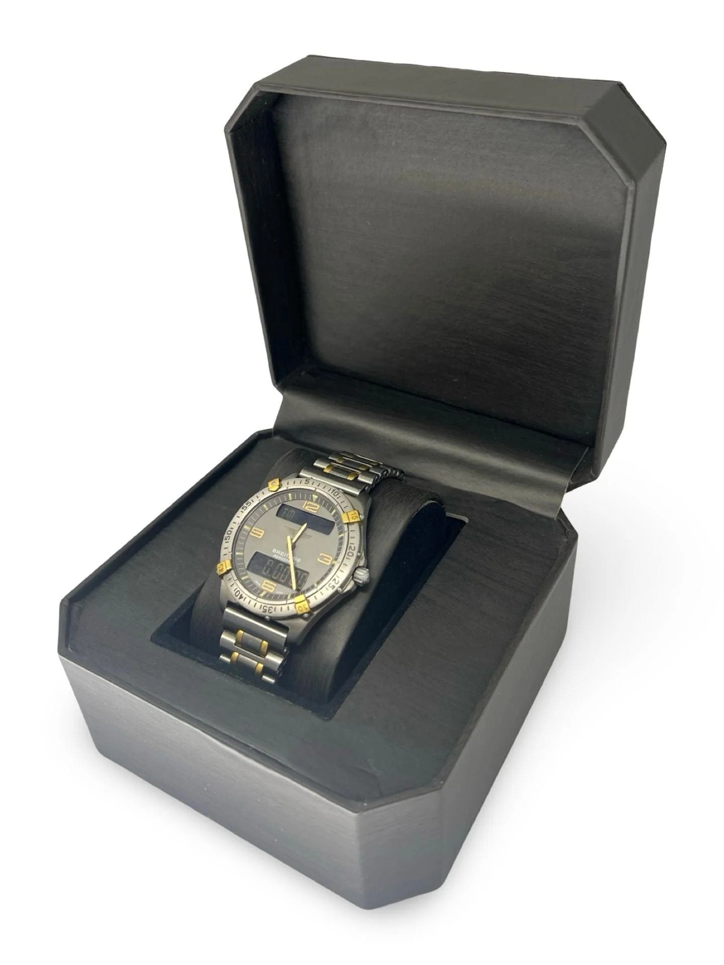Breitling Aerospace - Image 8