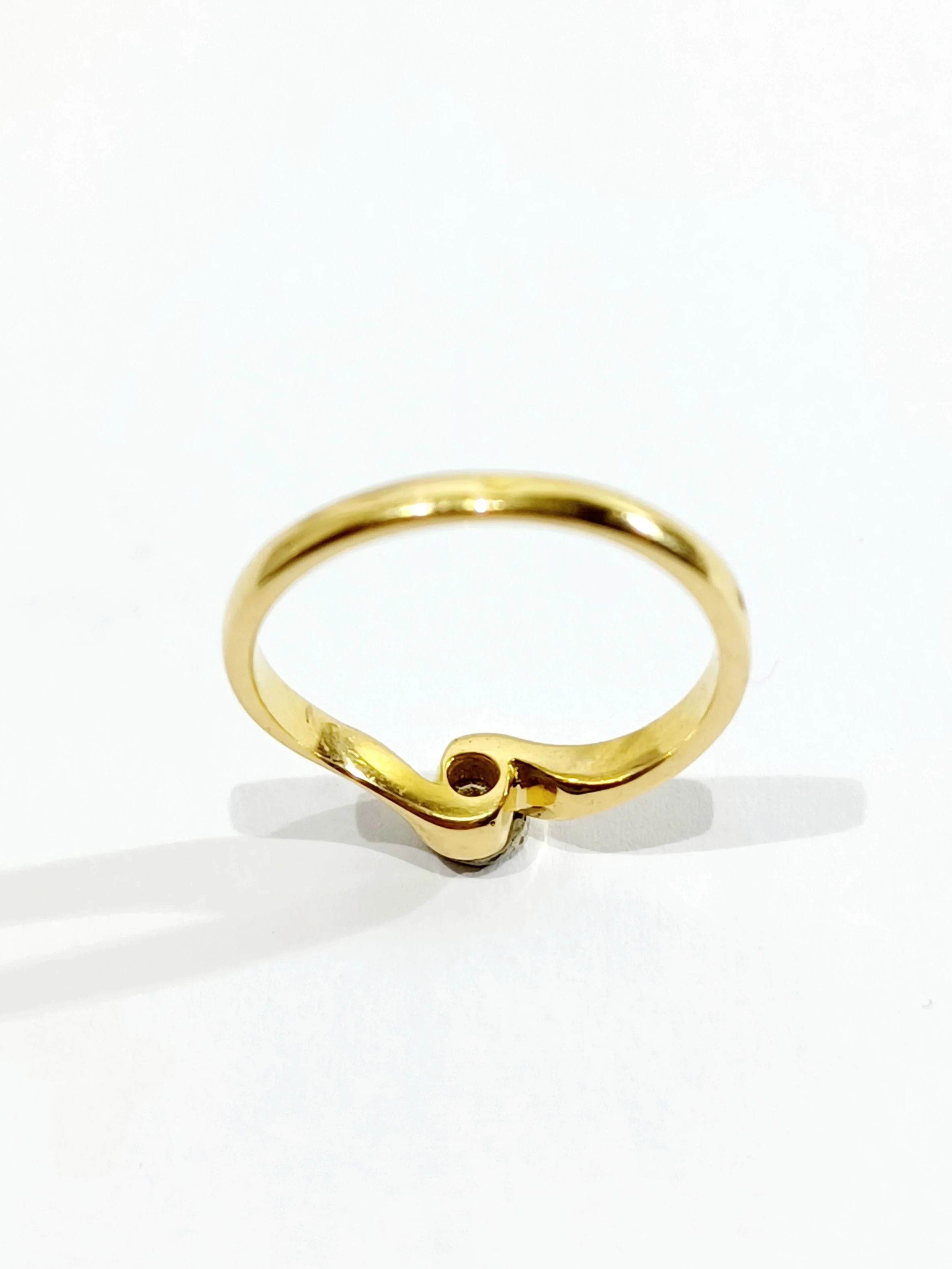 Solitaire Ring Yellow Gold Diamond 0.13ct - Image 11
