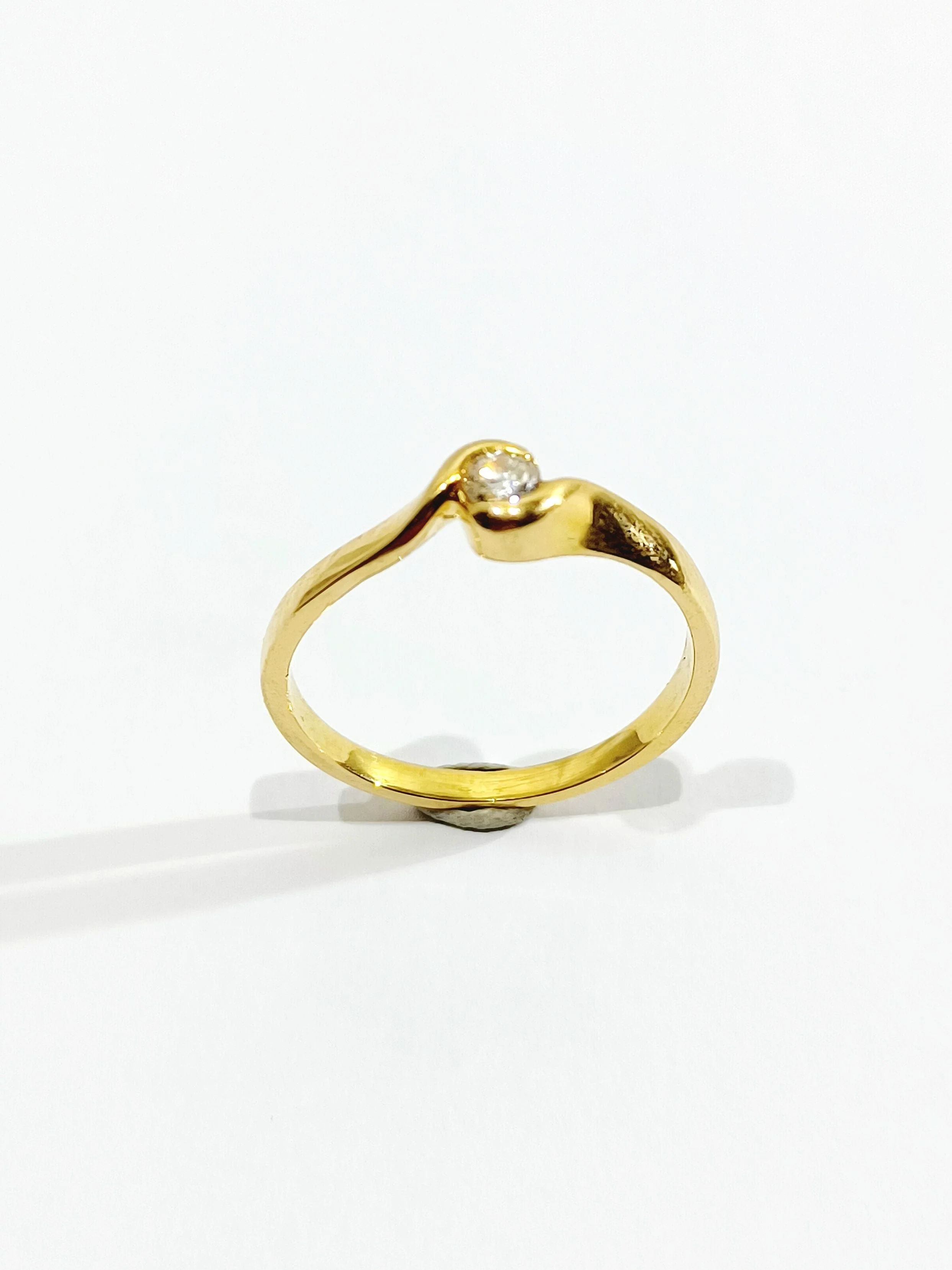 Solitaire Ring Yellow Gold Diamond 0.13ct - Image 2