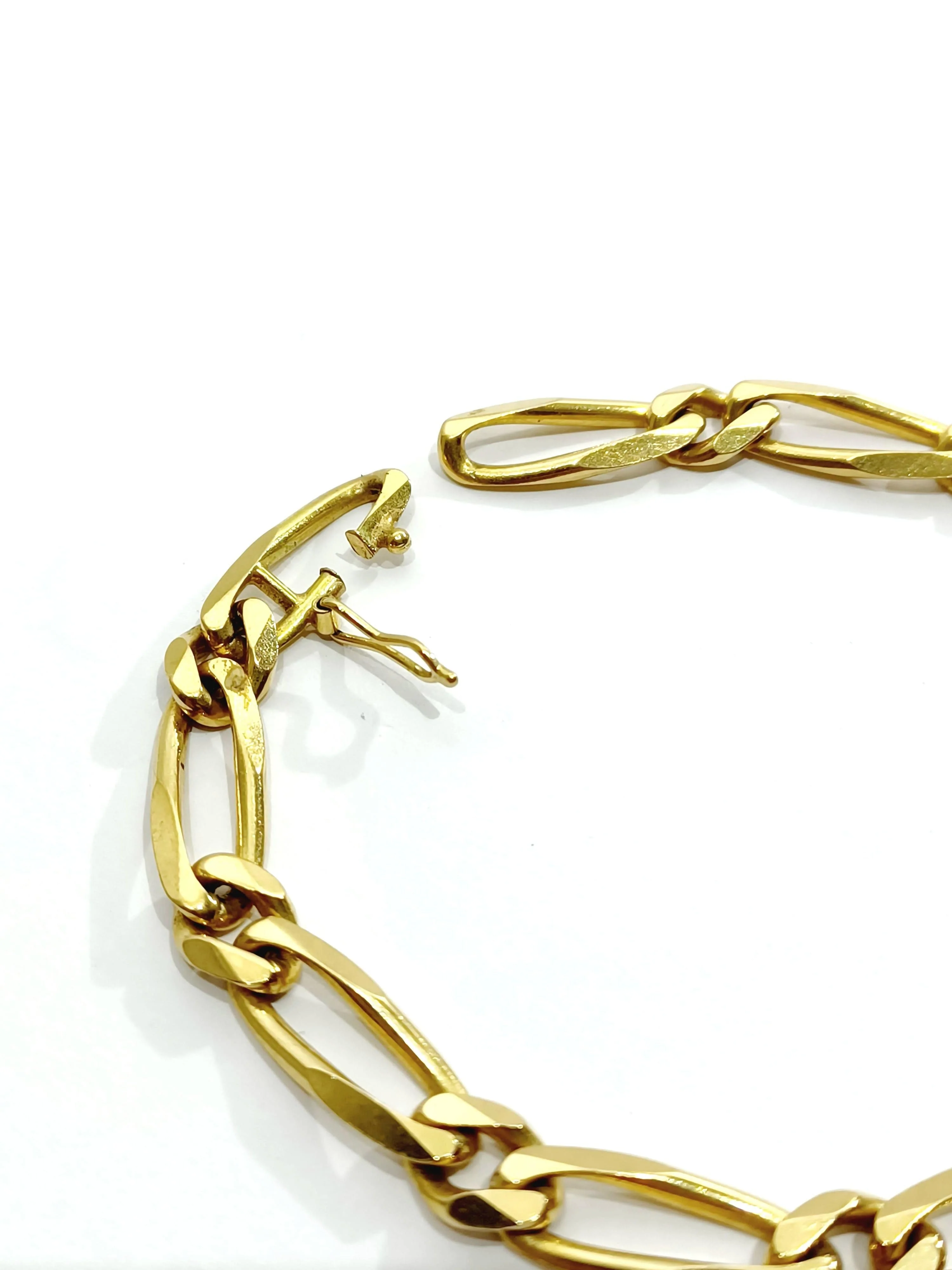 Yellow Gold Horse Mesh Bracelet - Image 8