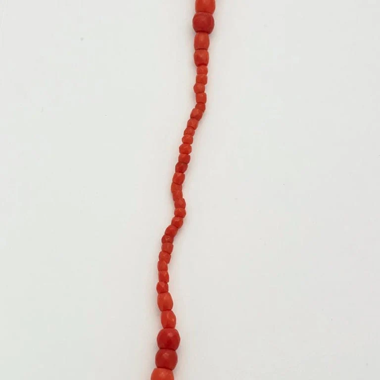 Coral long necklace - Image 6