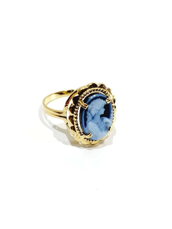 Yellow gold ring with cameo blue - Image 7