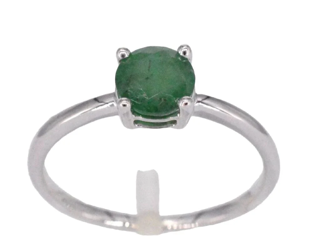 White gold ring with emerald - Image 7