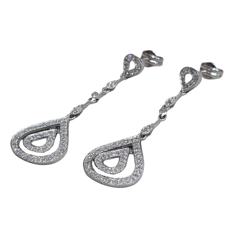 Diamond earrings in 18k white gold and diamonds  - Image 3