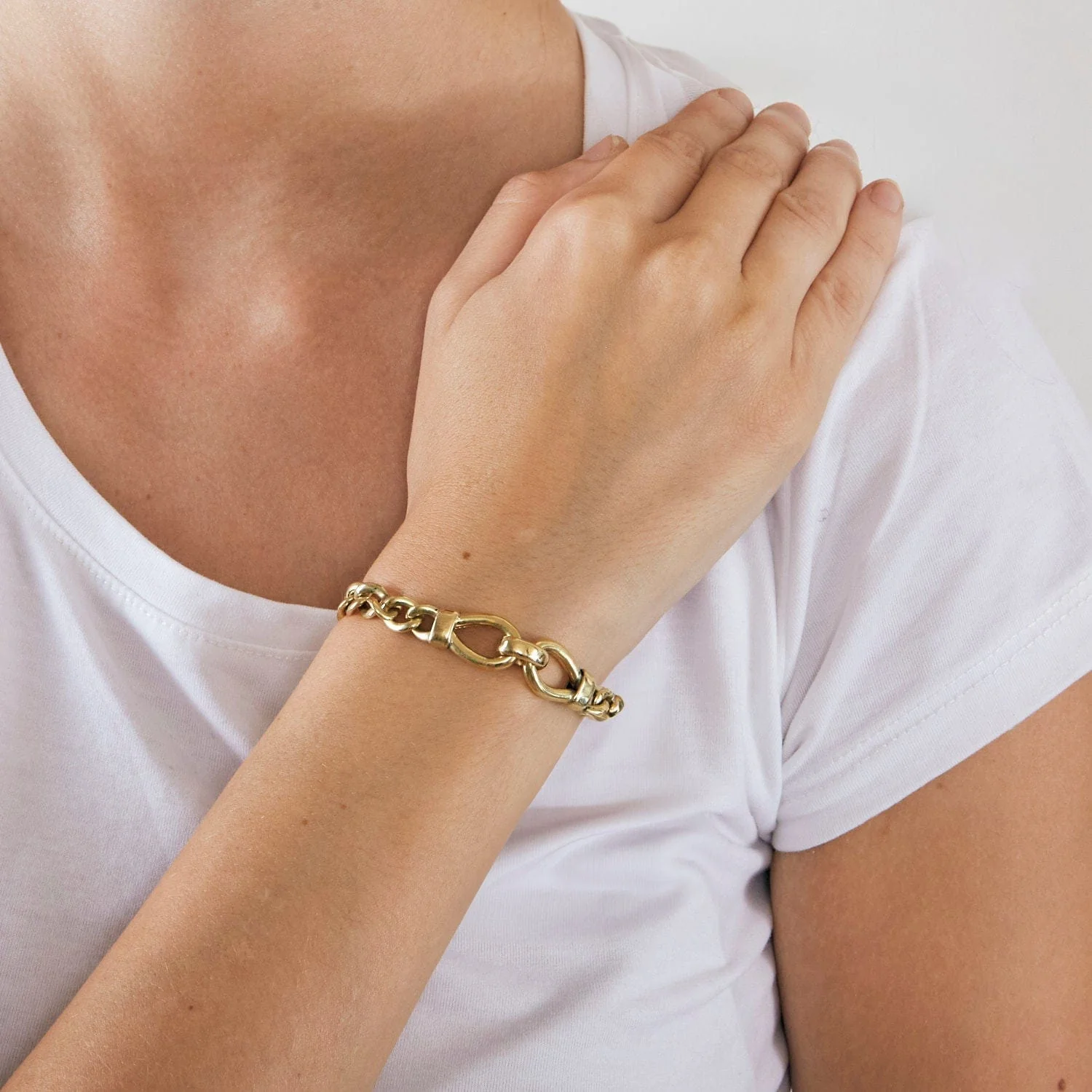 Yellow gold curb chain - Image 3