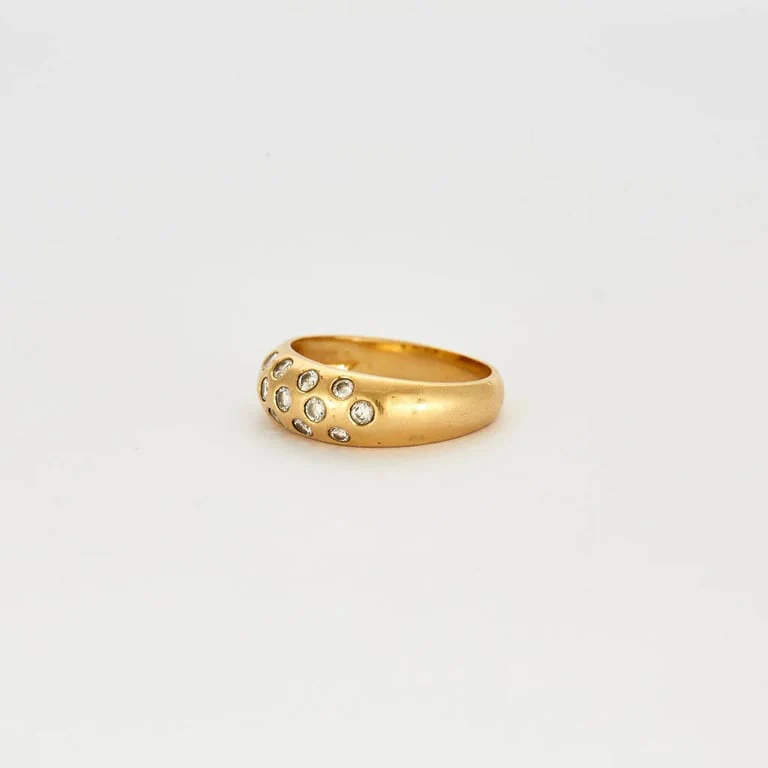 Yellow gold diamond bangle ring - Image 3