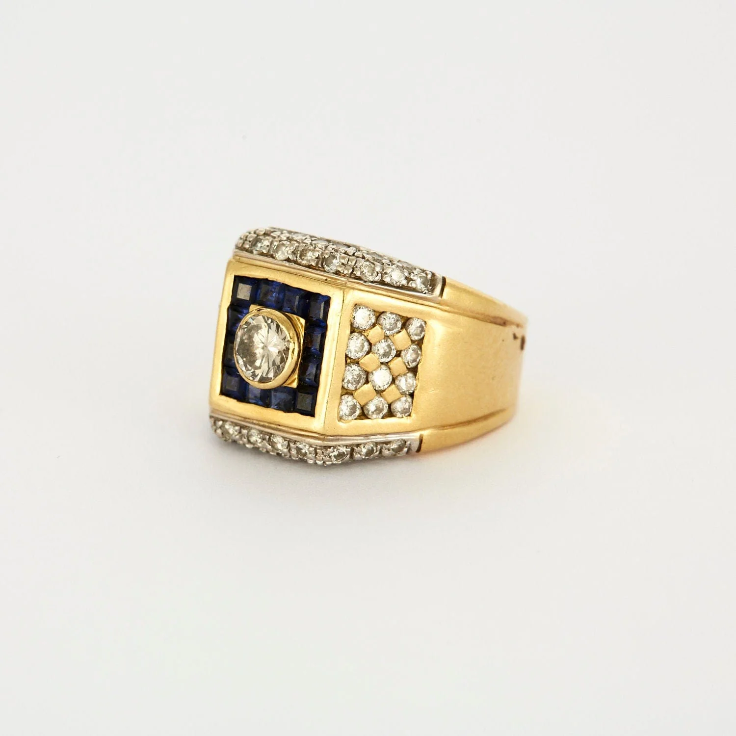 Yellow Gold and White Signet Ring - Image 3
