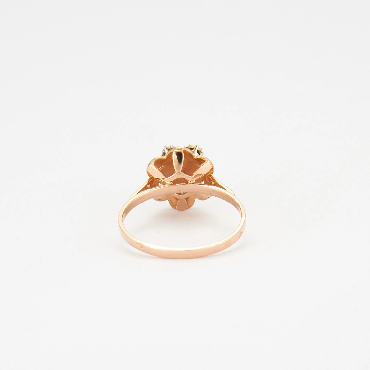 Diamond flower ring - Image 4