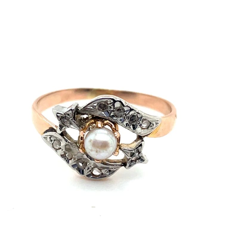 Old ring in two golds, Diamonds Pearl 