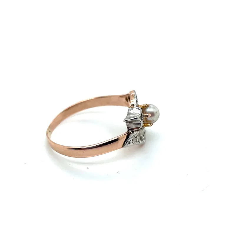 Old ring in two golds, Diamonds Pearl  - Image 2