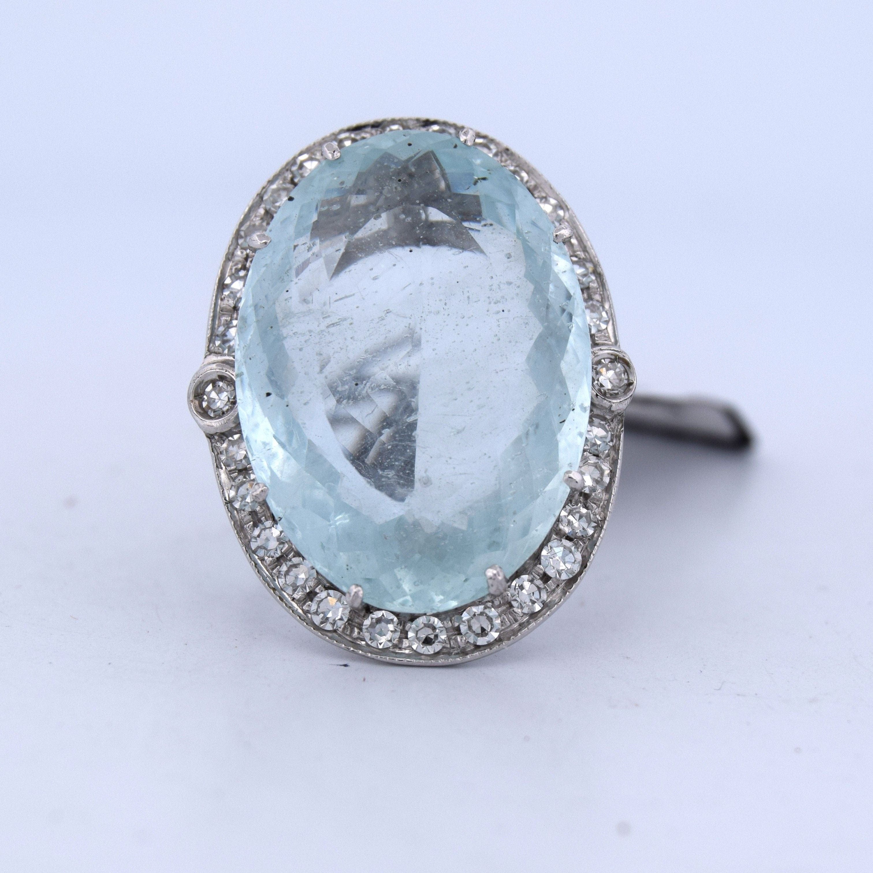Ring in white gold with aquamarina and diamonds - Image 6
