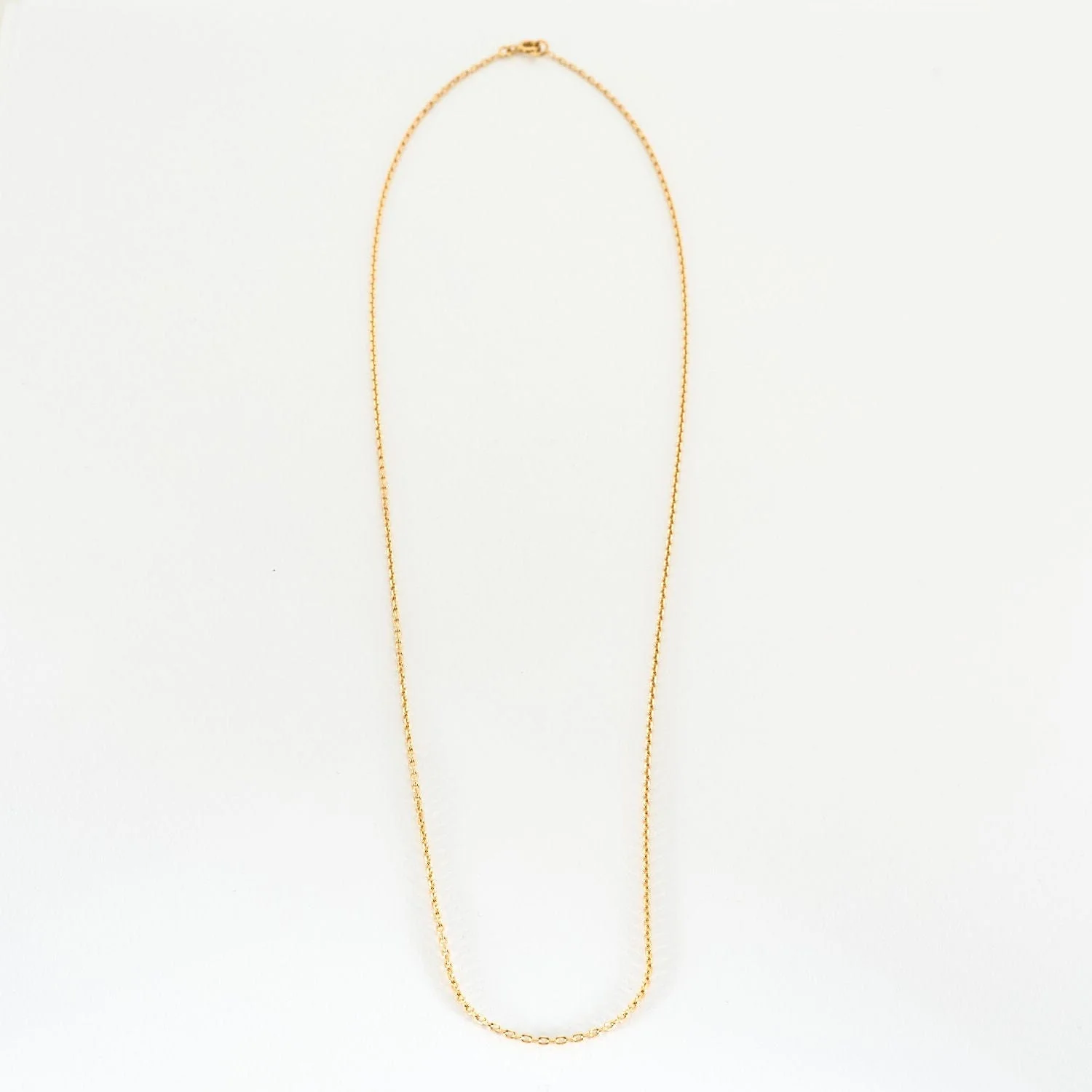 Yellow gold forced chain necklace - Image 3