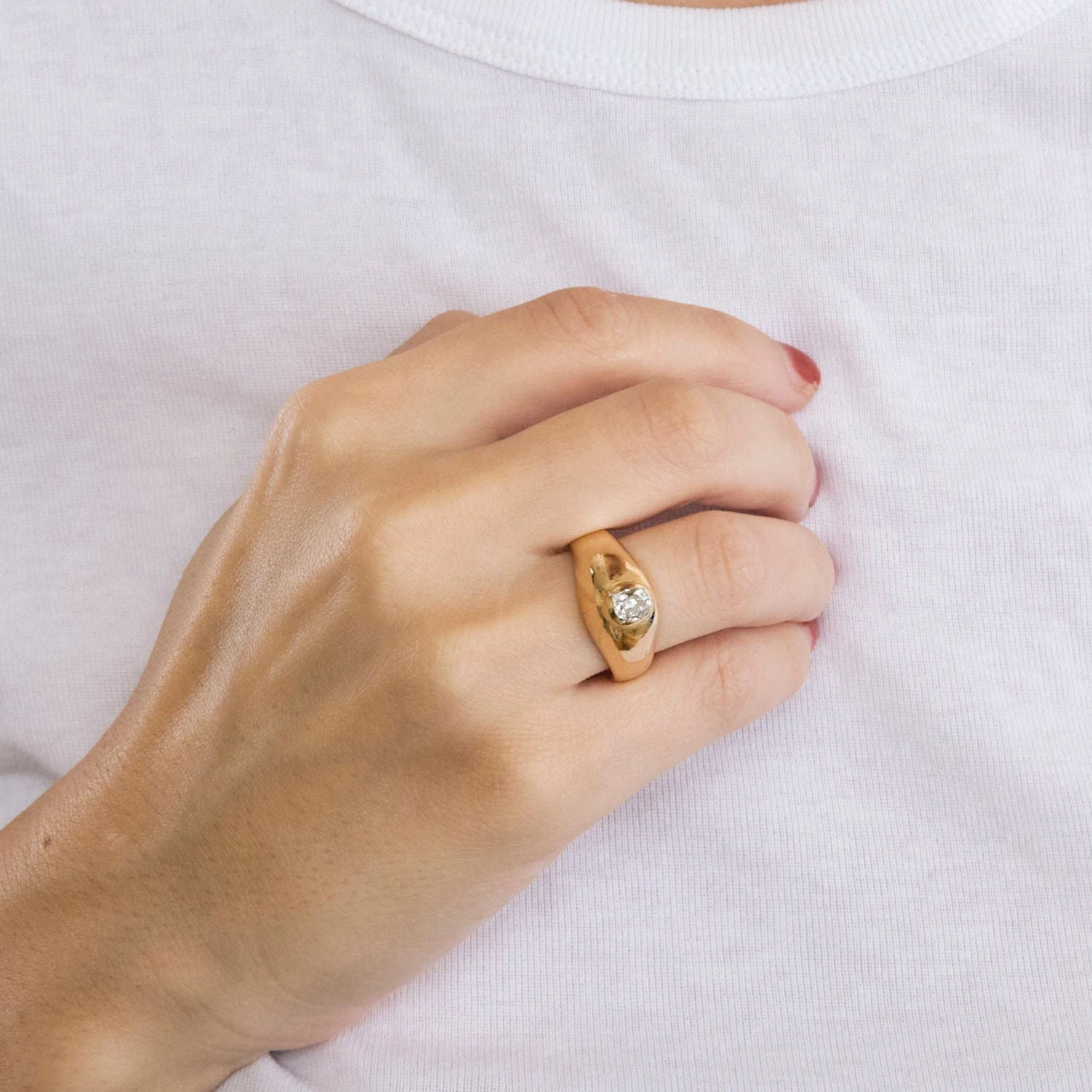 Yellow gold and diamond signet ring - Image 6