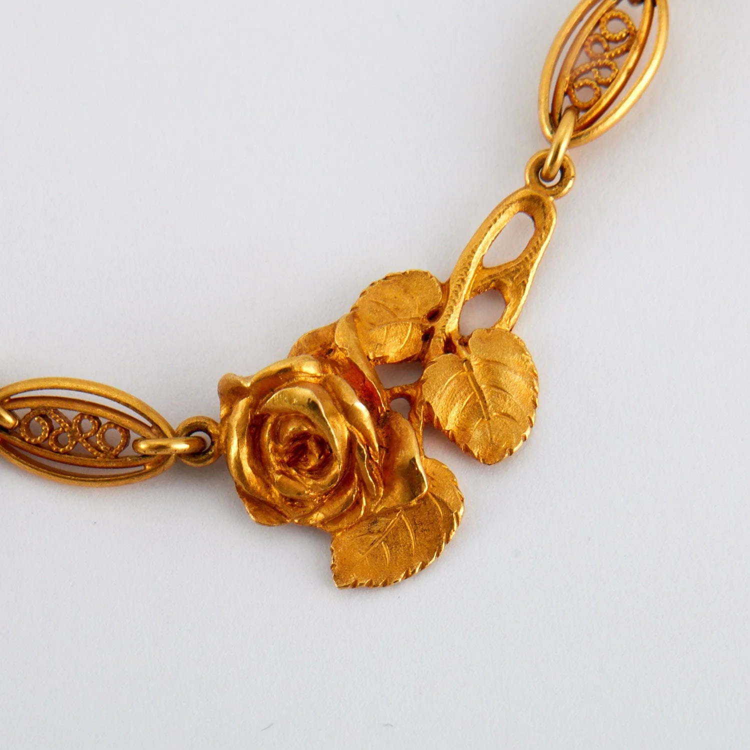 Pearl Drapery Necklace - Image 6