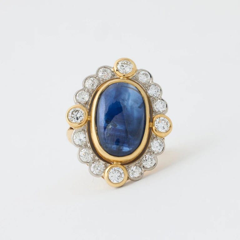 Pompadour Sapphire Cabochon and Diamond Ring - Image 5