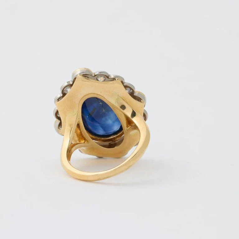 Pompadour Sapphire Cabochon and Diamond Ring - Image 8