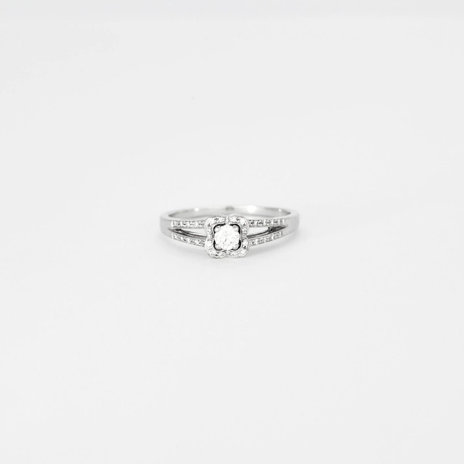 MAUBOUSSIN - White gold diamond solitaire - Image 3