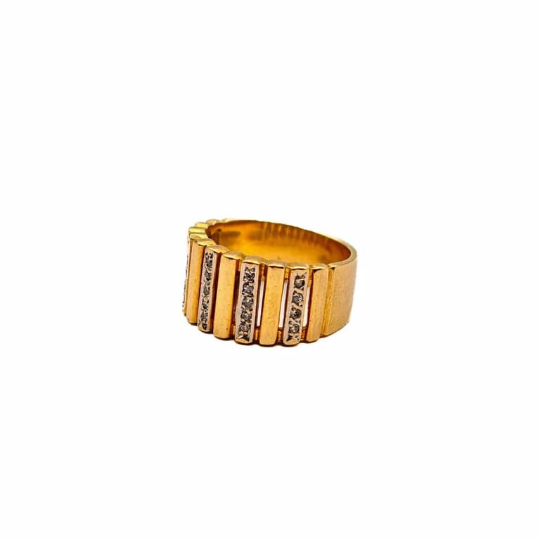 White gold and yellow gold ring set with diamonds  - Image 3