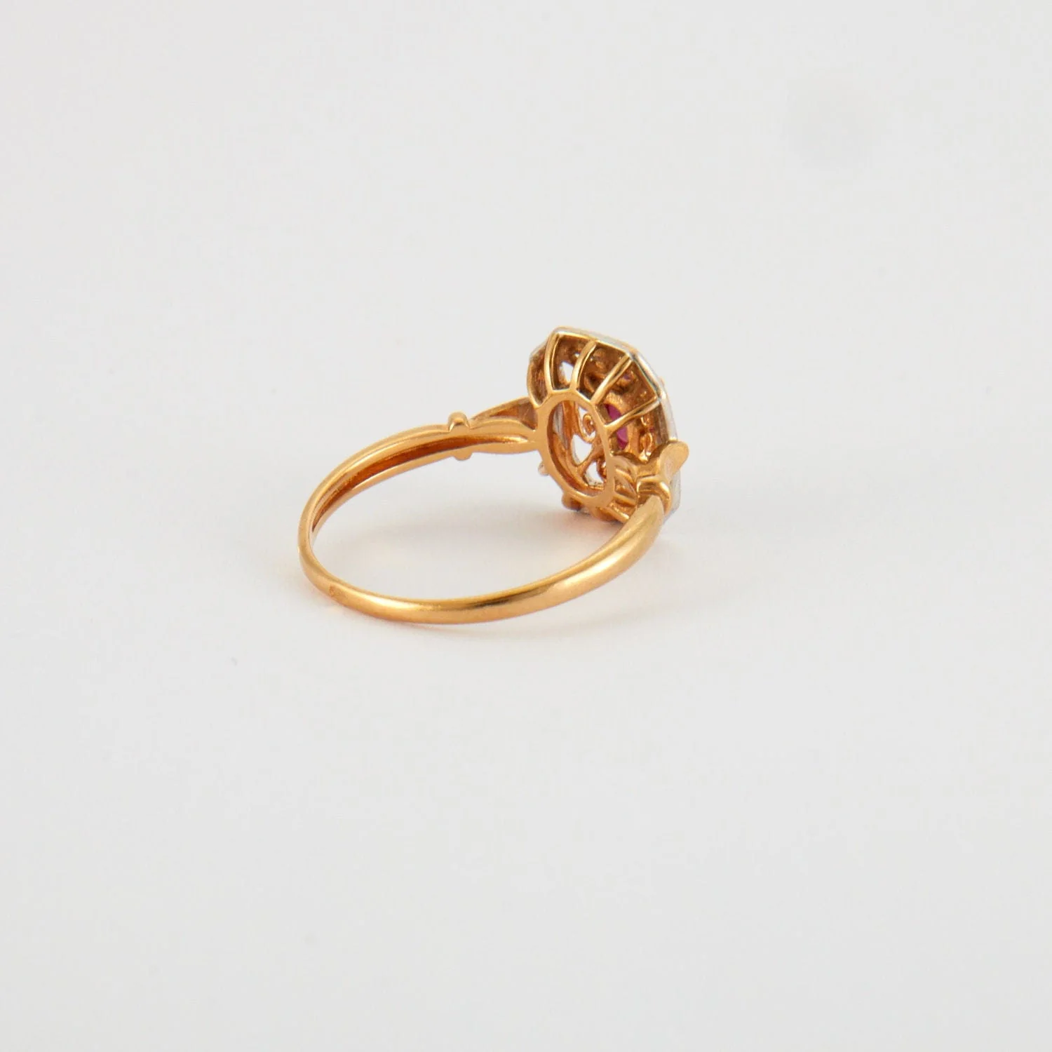 Ruby yellow gold ring - Image 2