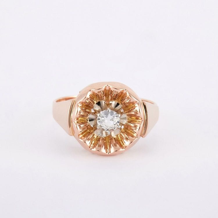 Yellow Gold Flower Ring - Image 3
