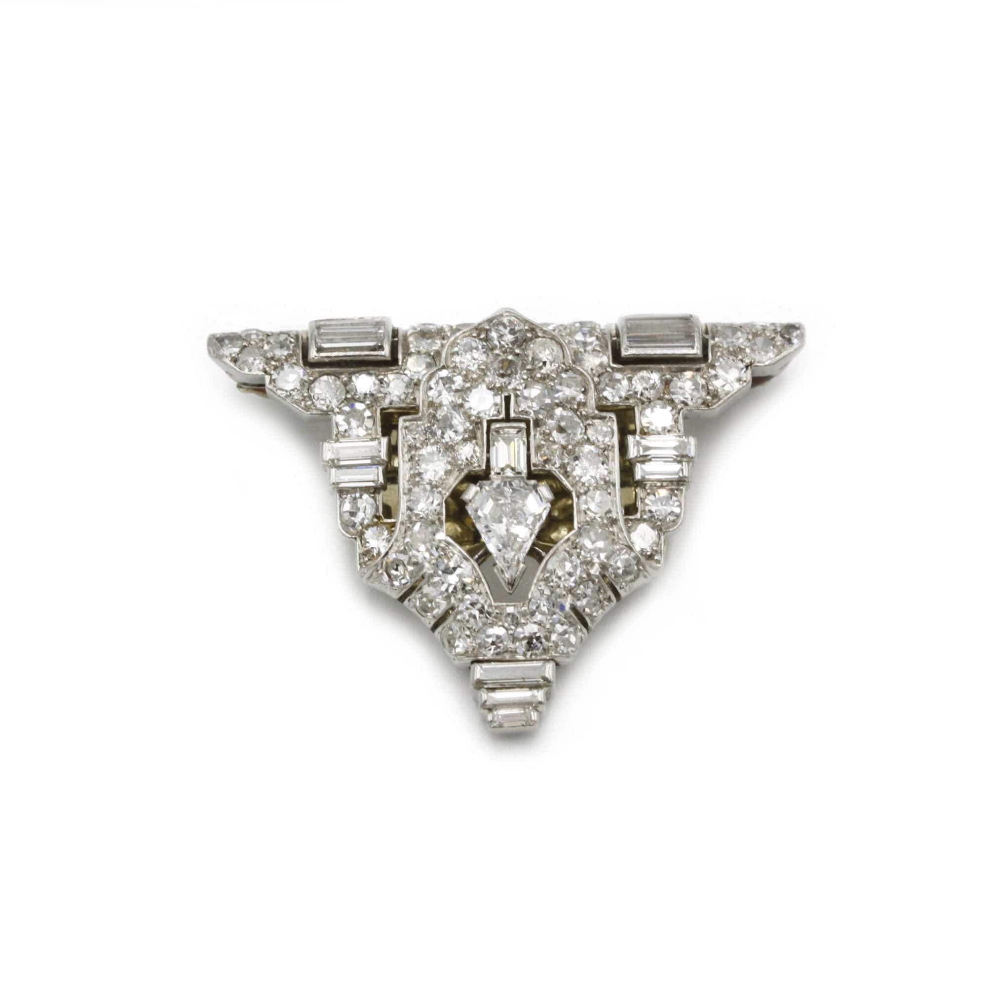 White gold clip platinum diamonds