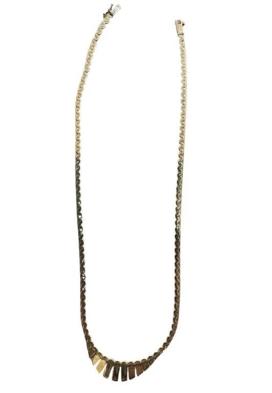 Yellow gold drapery necklace