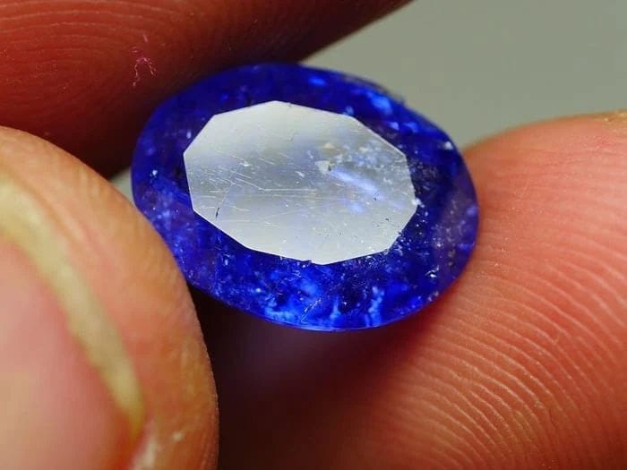 Tanzanite 4.13 cts - Image 6