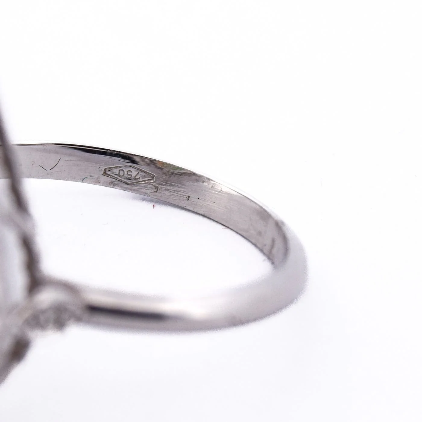 Anello Trilogy gold bianco diamondi - Image 8