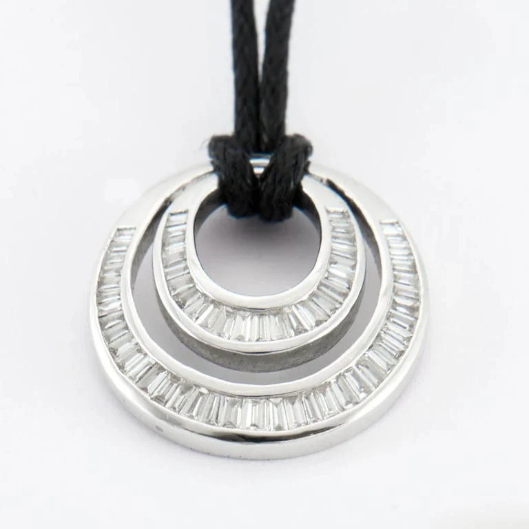 Baguette Diamond Pendant - Image 4