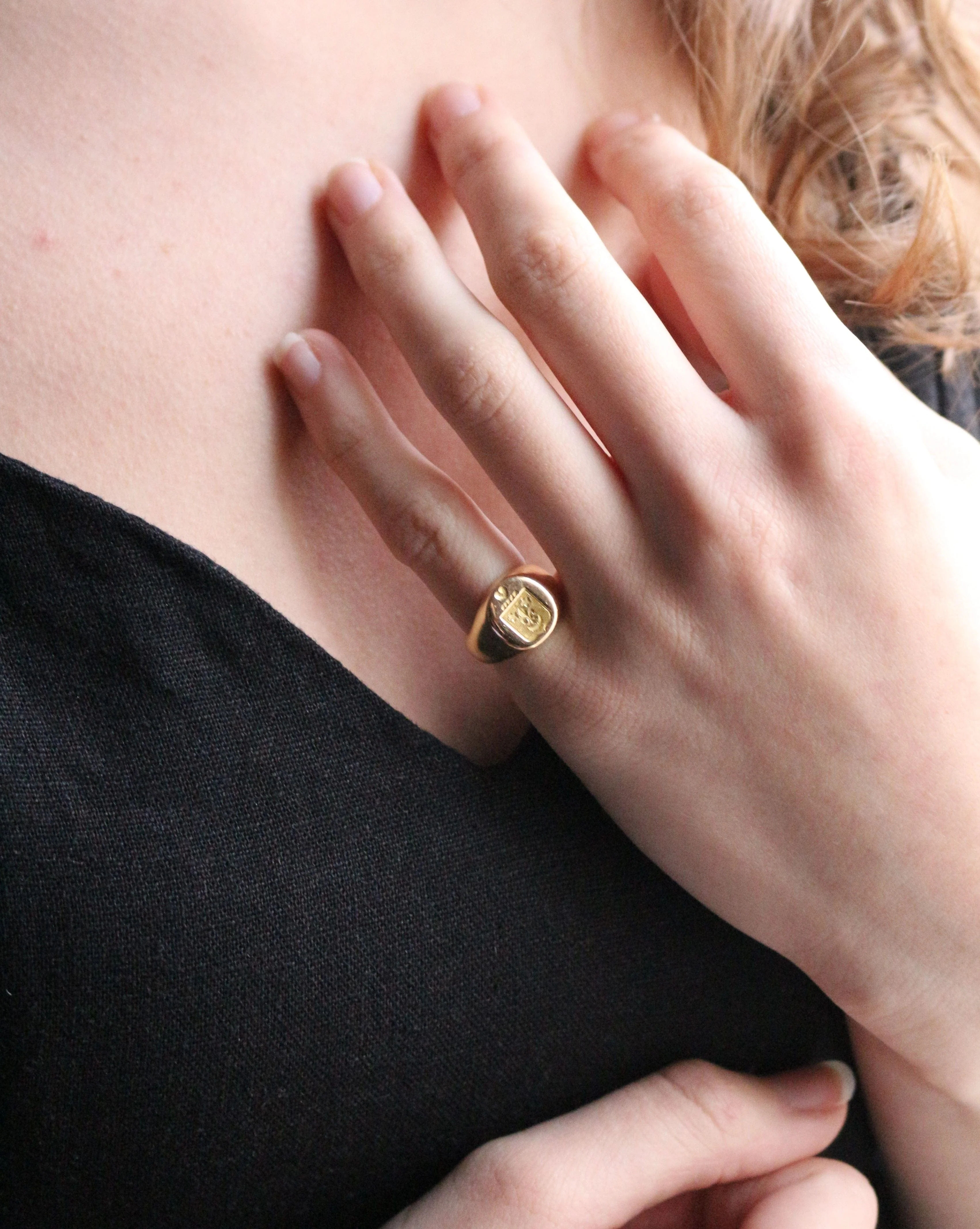 Armored Signet Ring - Image 3