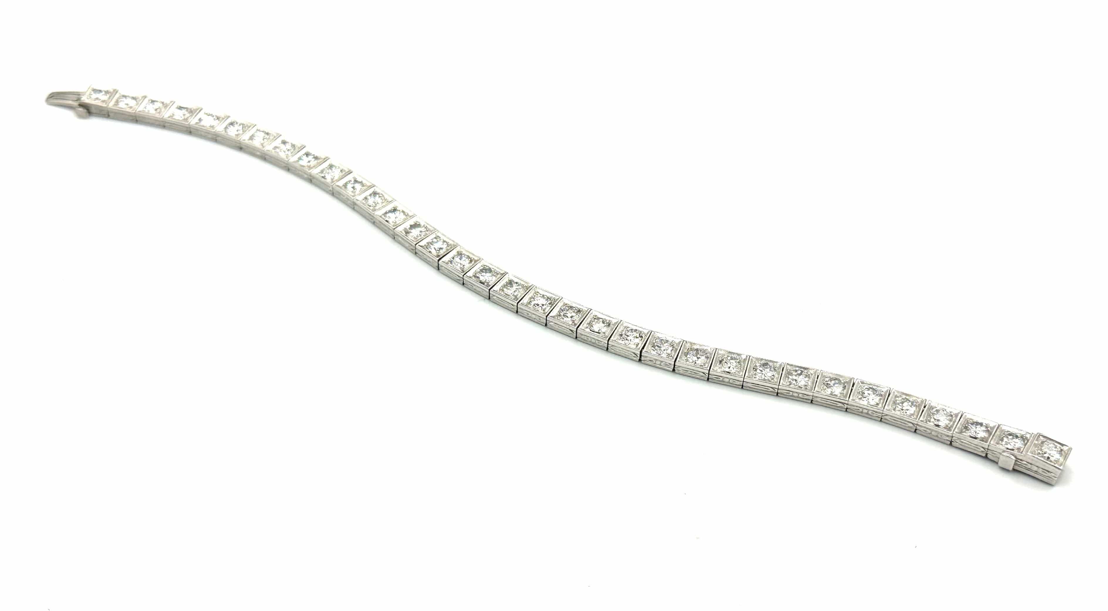 Bracelet Art Deco gold platinum and diamonds - Image 3