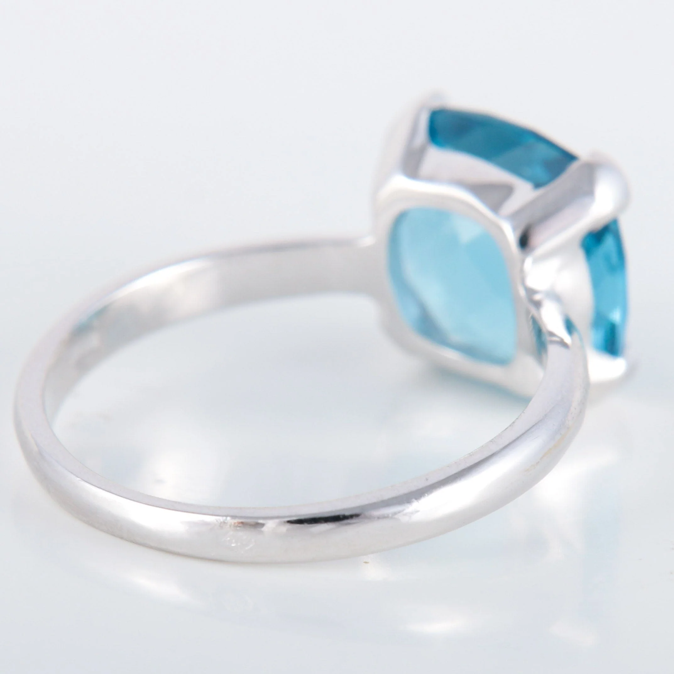 Blue Topaz Solitaire Ring - Image 8