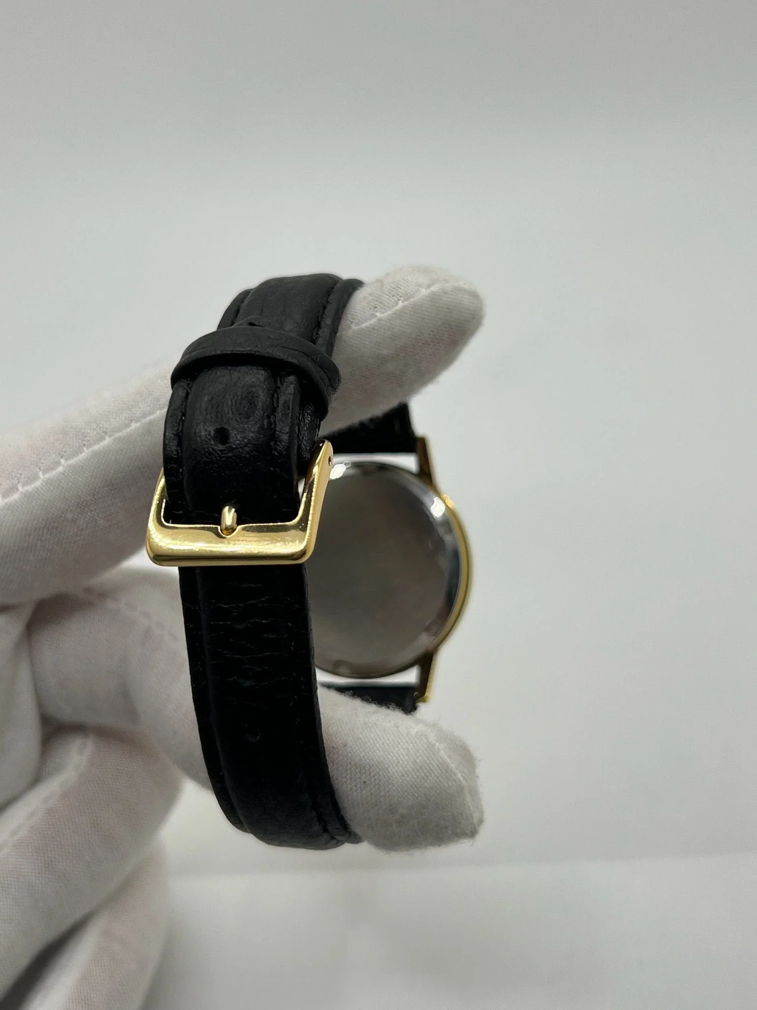 Omega Geneva - Image 11
