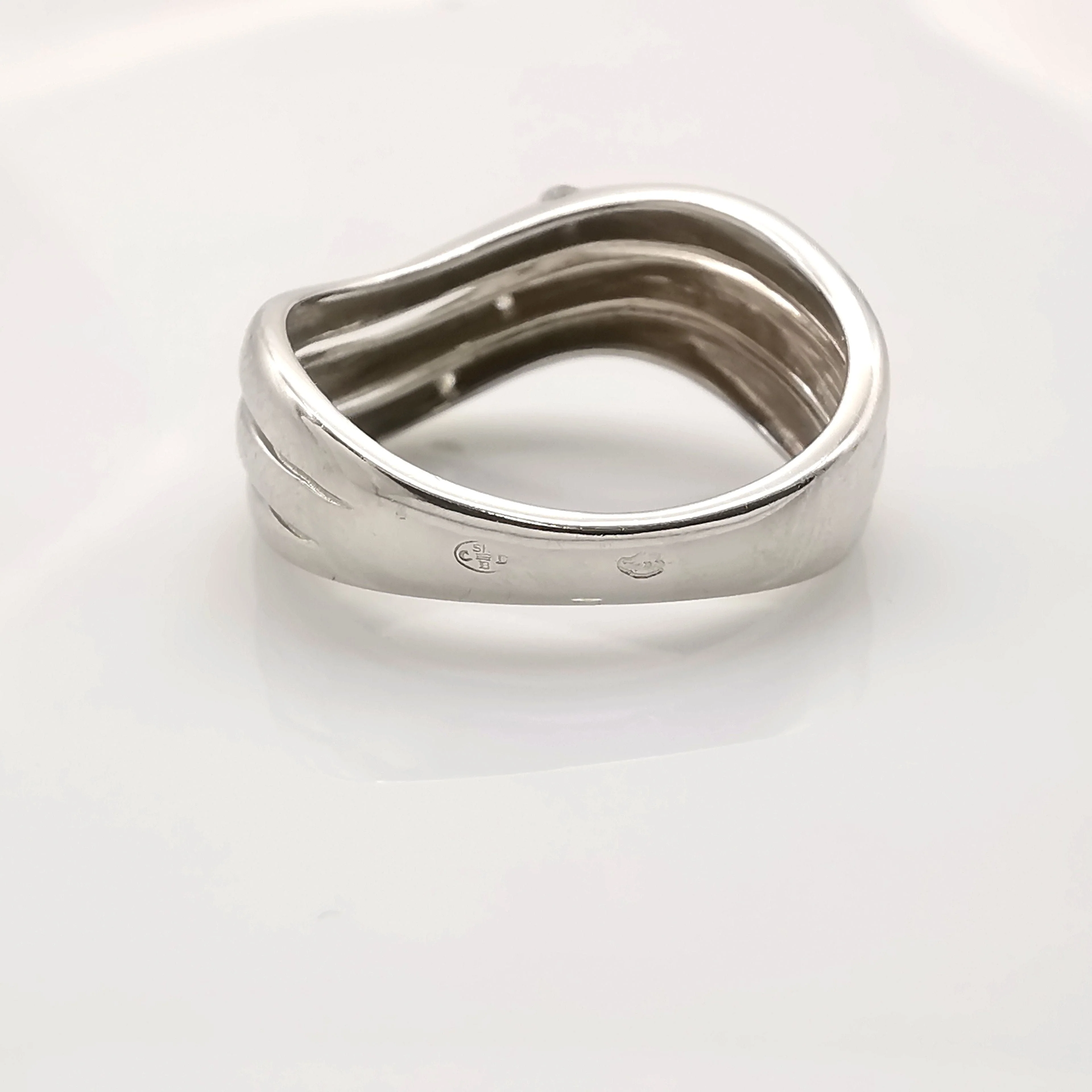 White gold diamond ring - Image 9