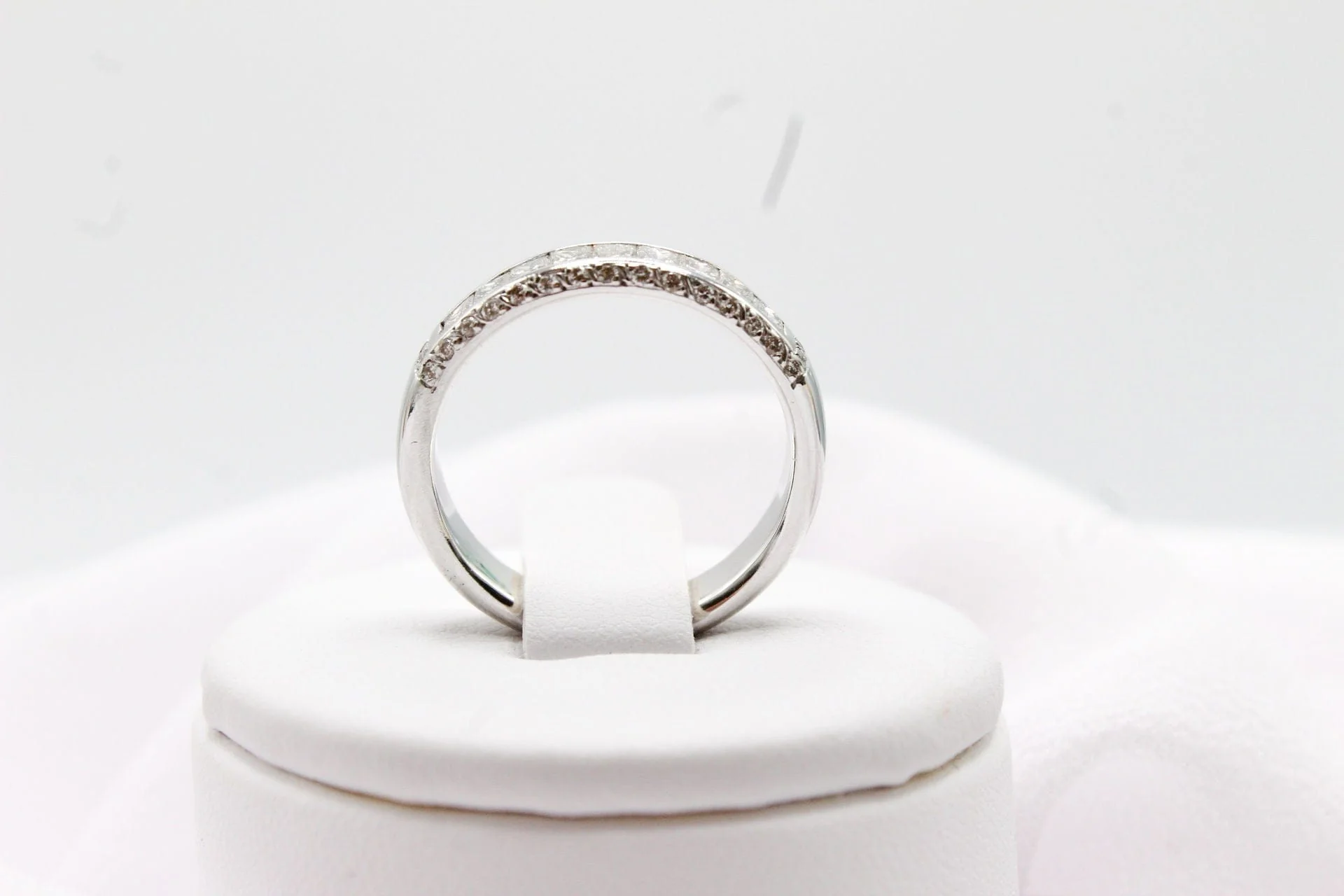 Ring Half-eternity ring princess-cut diamonds 0.70 ct in 18K white gold  - Image 6