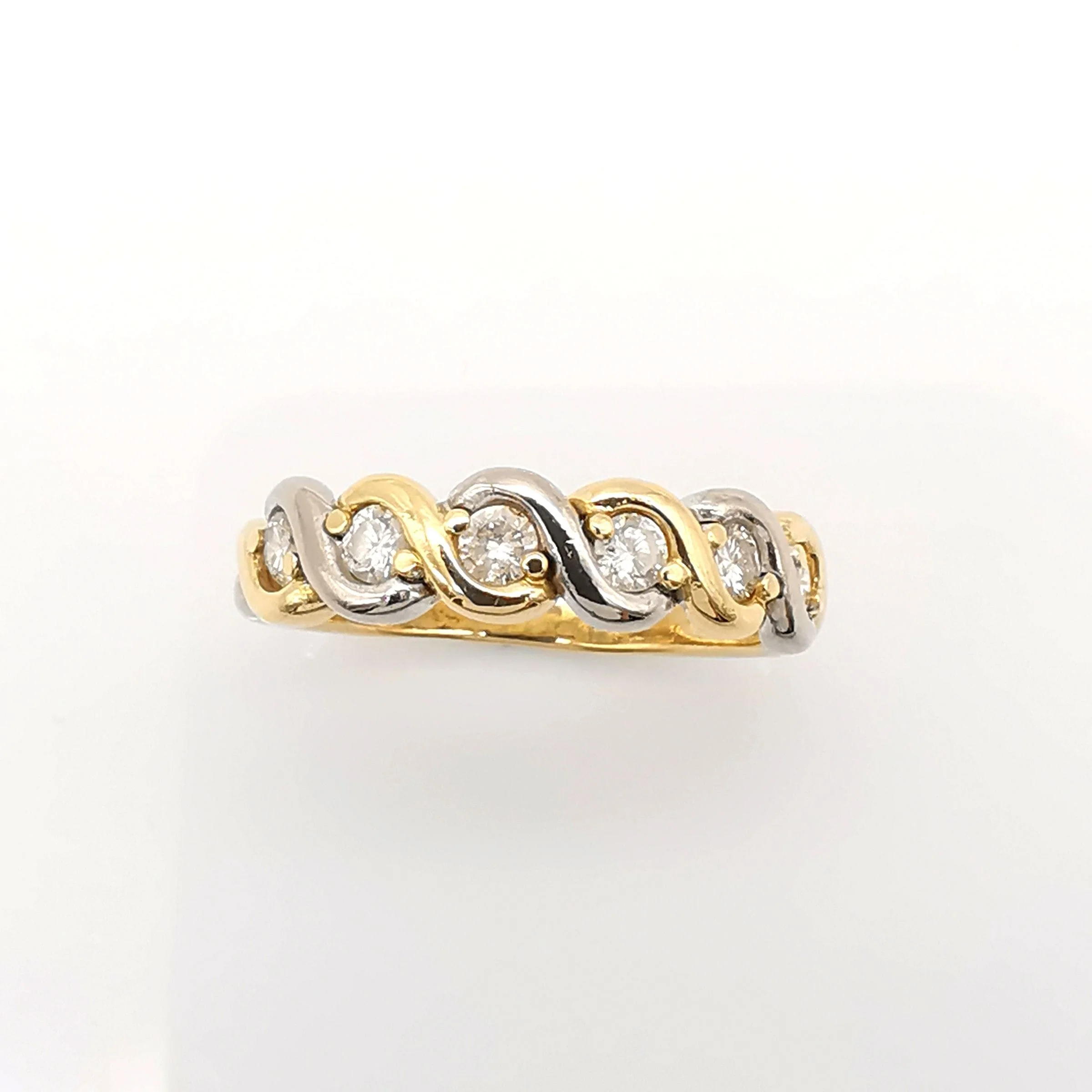 Yellow and white gold and diamond ring - Image 7