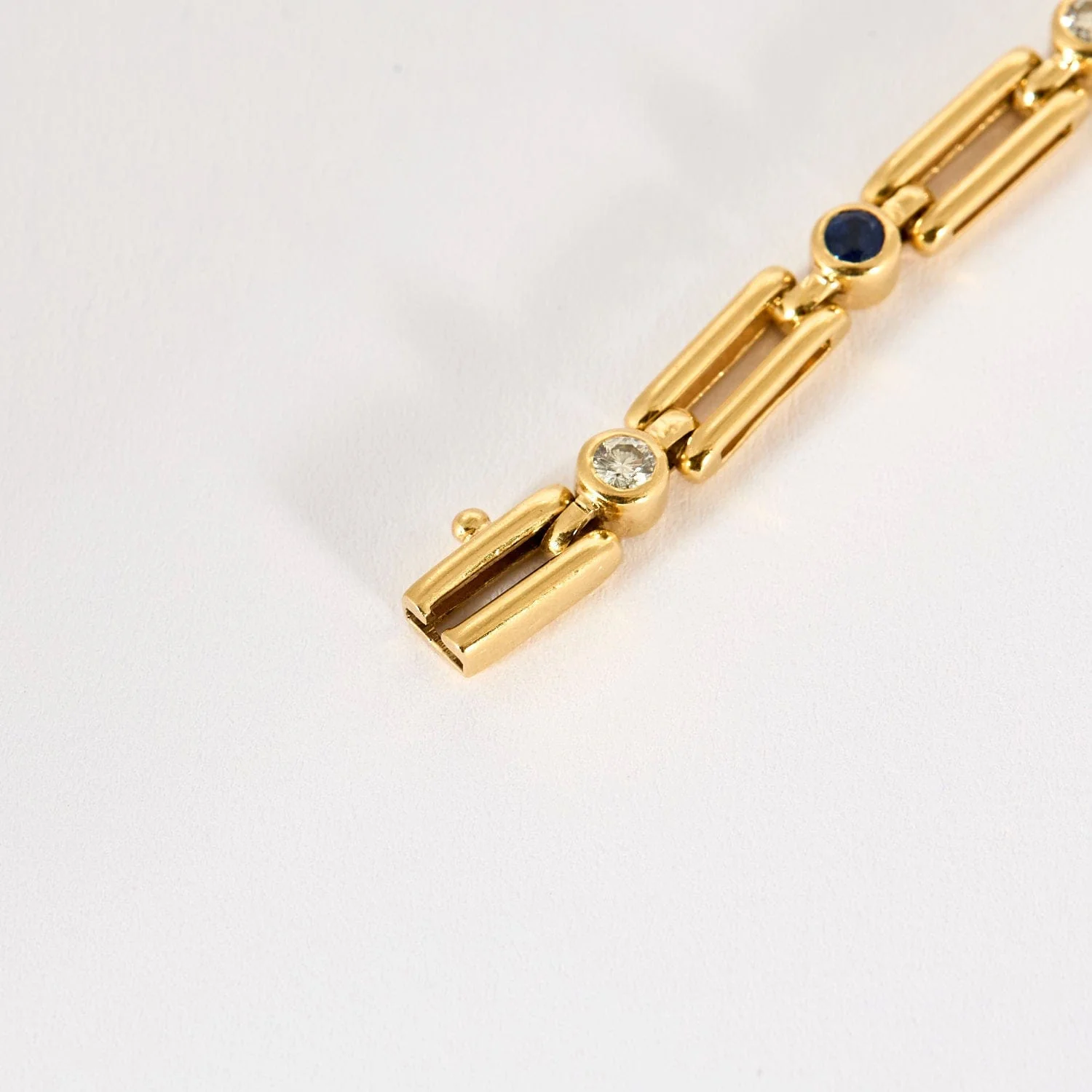 Yellow gold, diamond and sapphire bracelet - Image 5