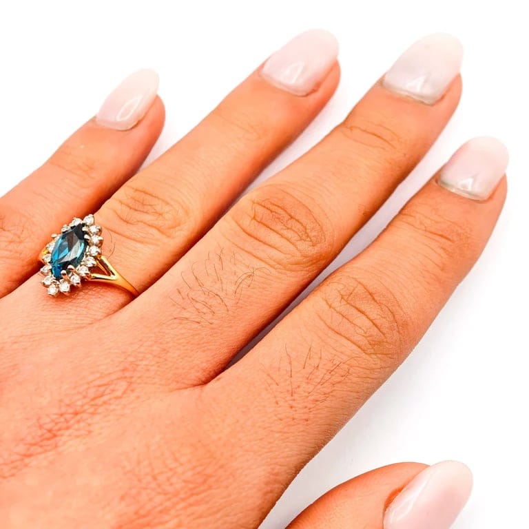 Topaz and diamond ring in 18k yellow and white gold  - Image 2