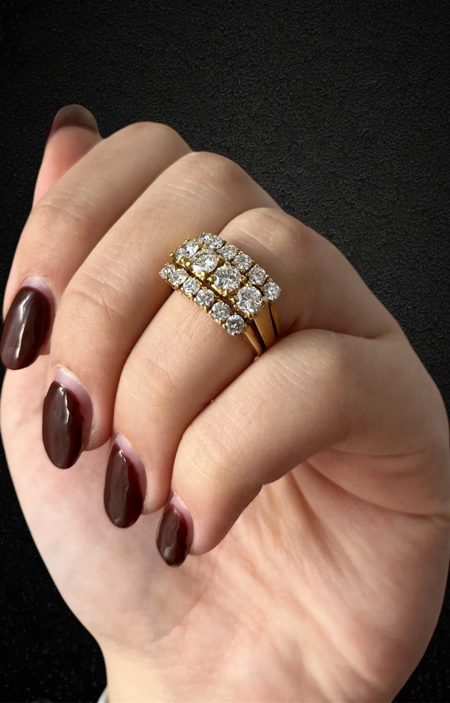 Diamond band ring in yellow gold - Image 2