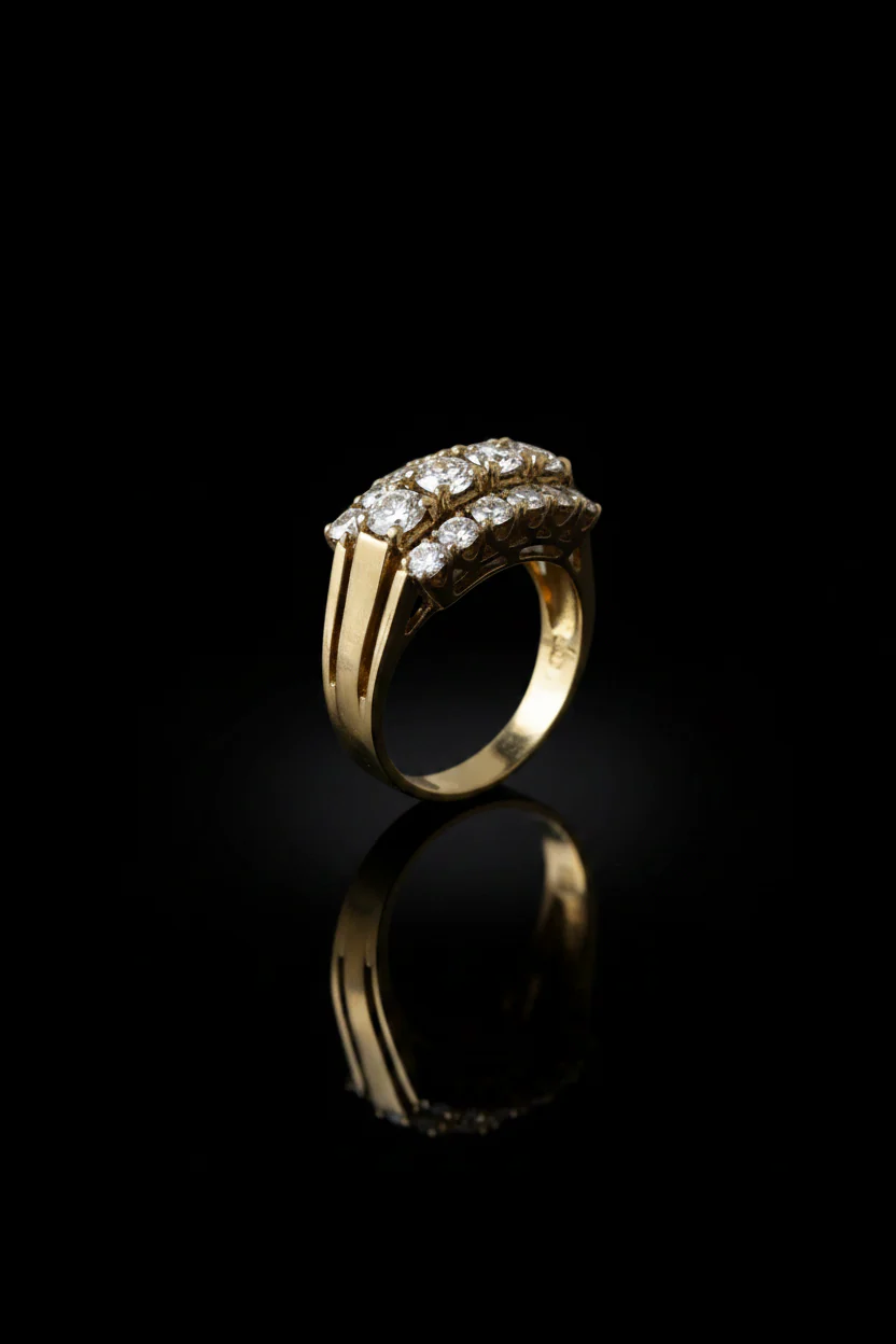 Diamond band ring in yellow gold - Image 5