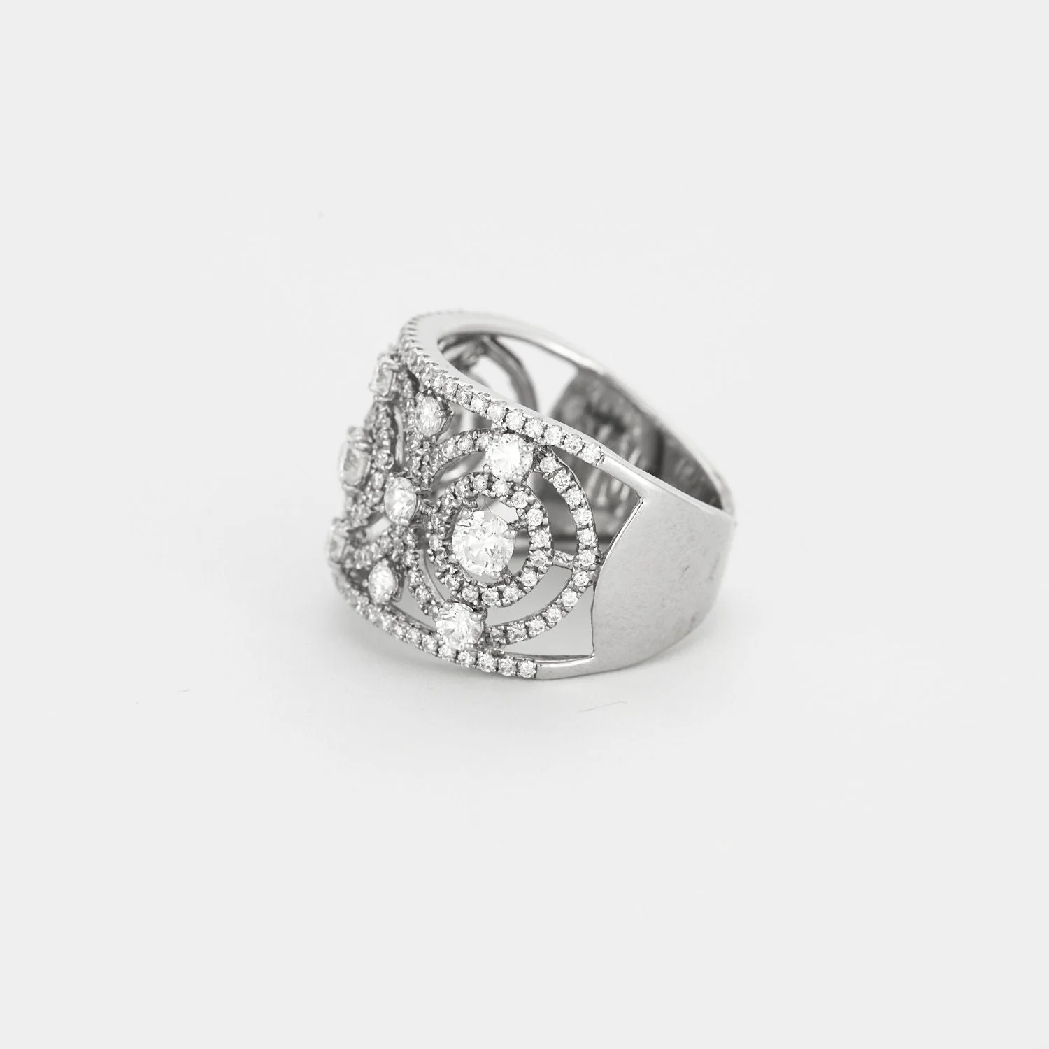 Ring The Dentelle - Image 5