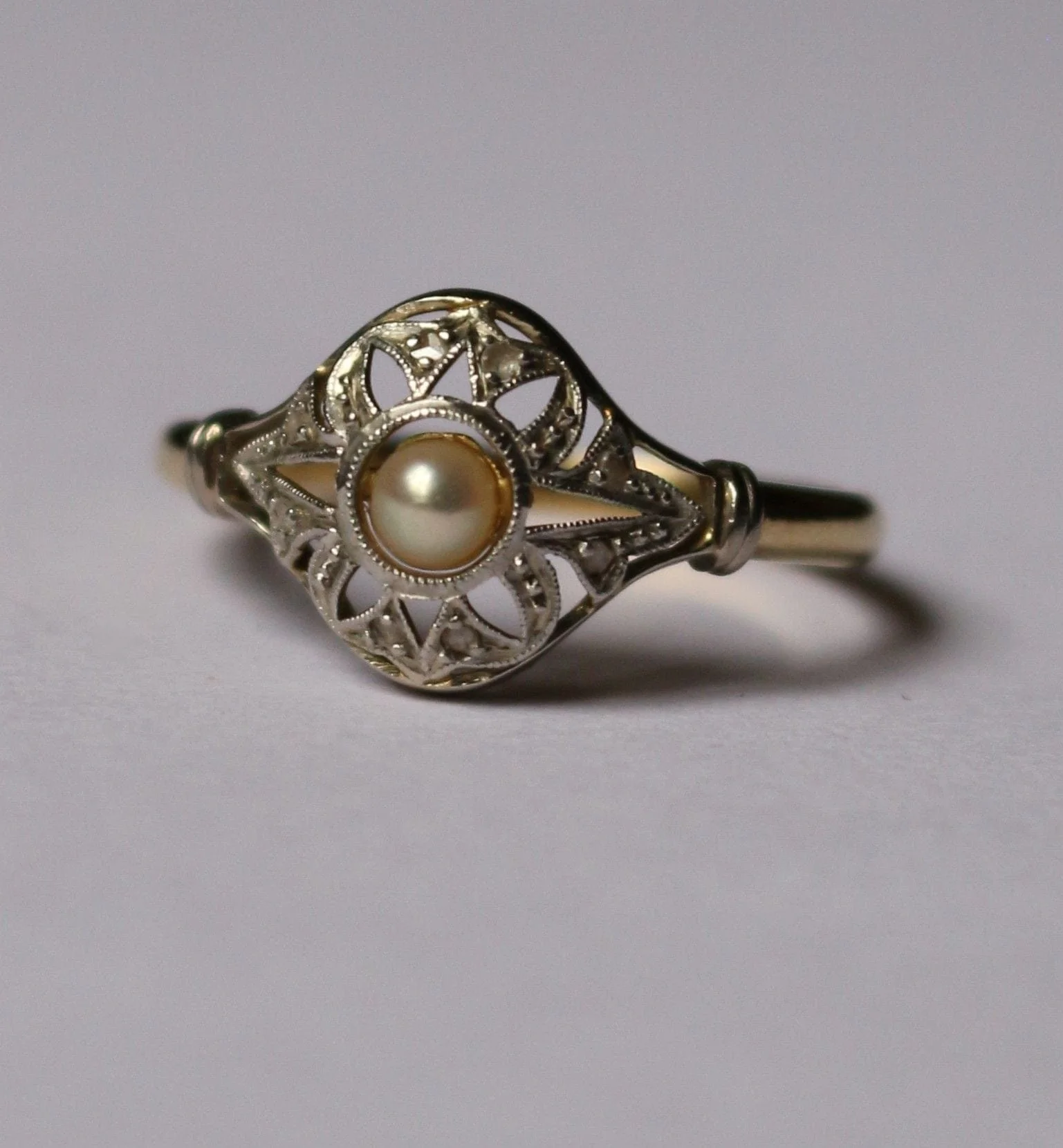 Ring Art Deco two golds and pearl  - Image 6