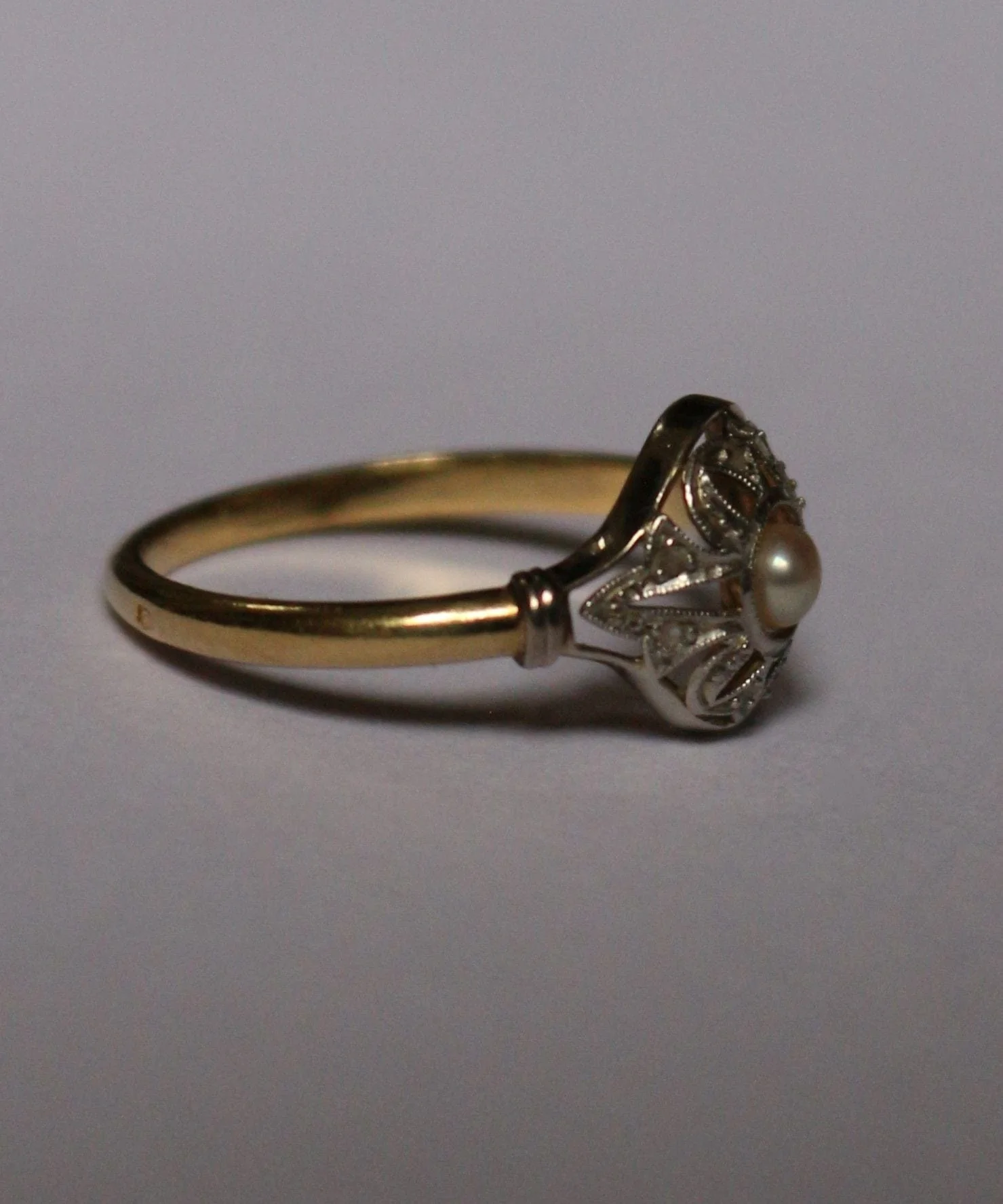 Ring Art Deco two golds and pearl  - Image 8