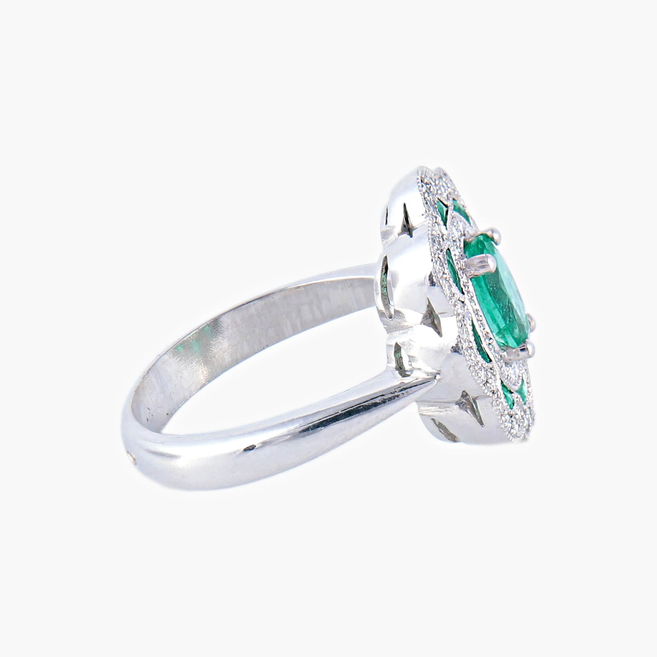 Emerald Diamond Ring - Image 5